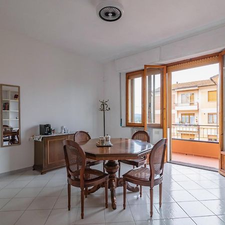 Apartamento Comfy Flat Steps Away From Siena Station! Exterior foto