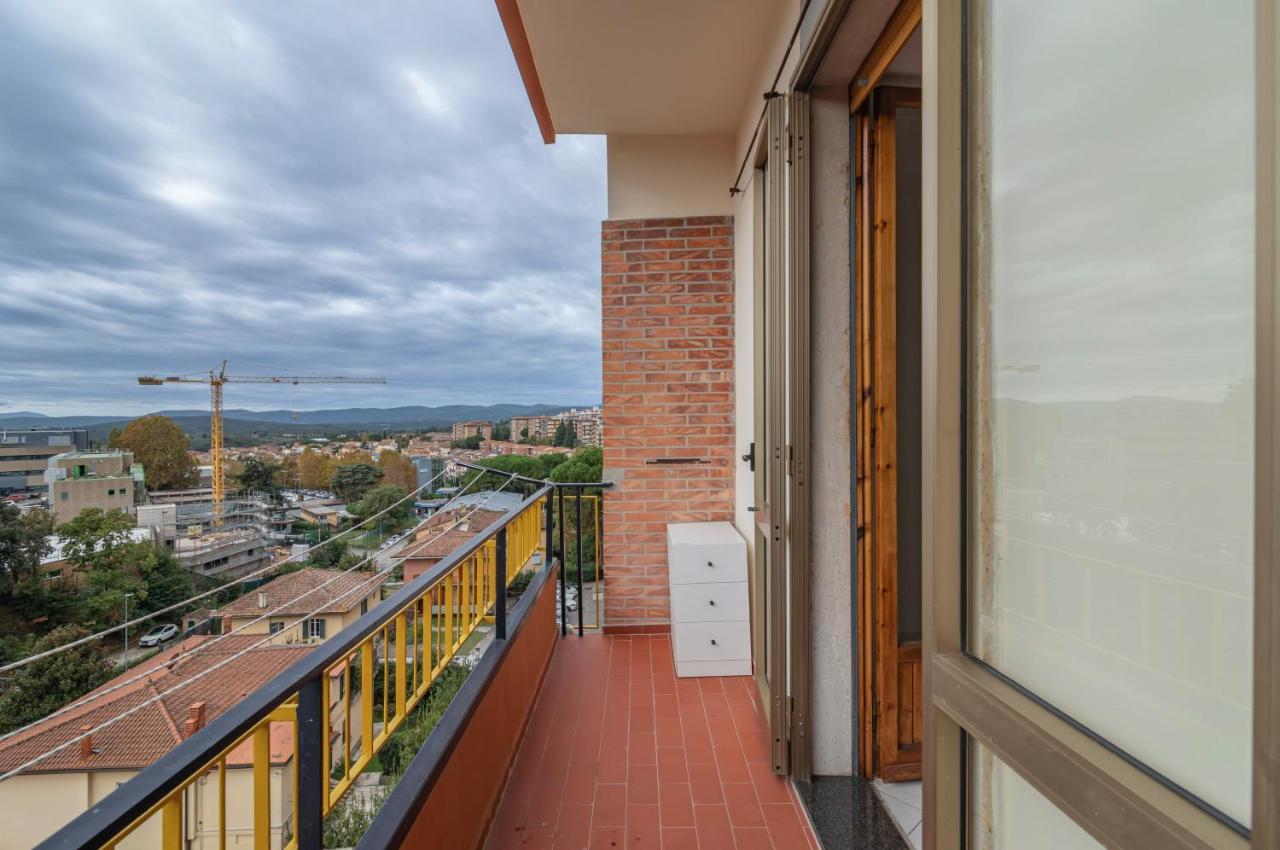 Apartamento Comfy Flat Steps Away From Siena Station! Exterior foto
